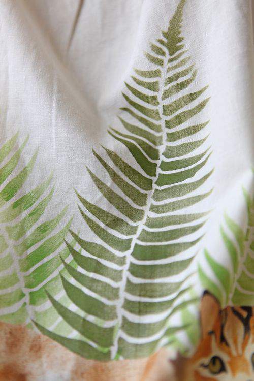 Blog kitty apron ferns2