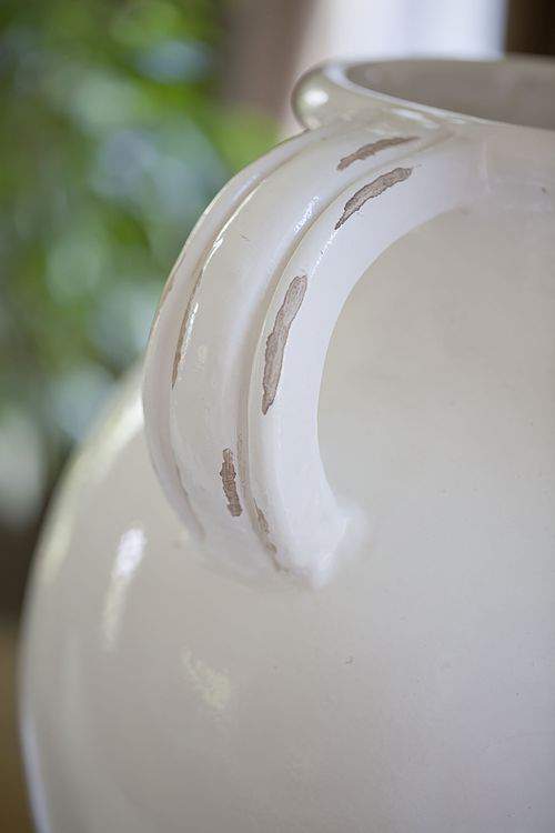 White vase handles
