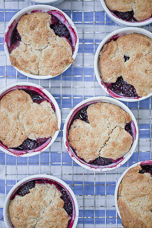 Blog blackberry cobbler group