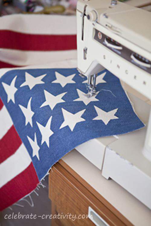 Stars and stripes pillow3