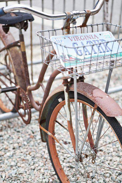 rusty, vintage bike