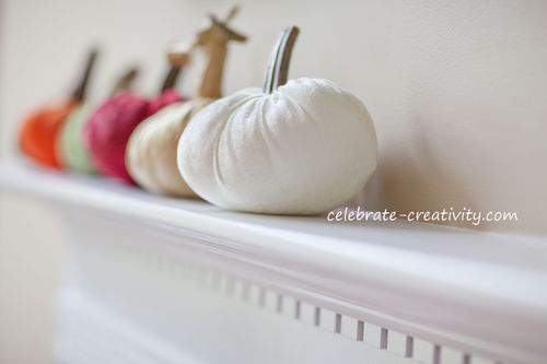 Blog velvet pumpkin mantel watermark