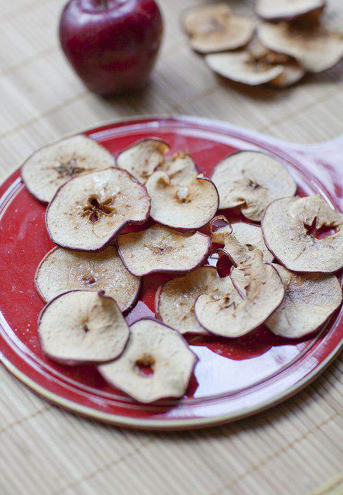 dried apple slices served