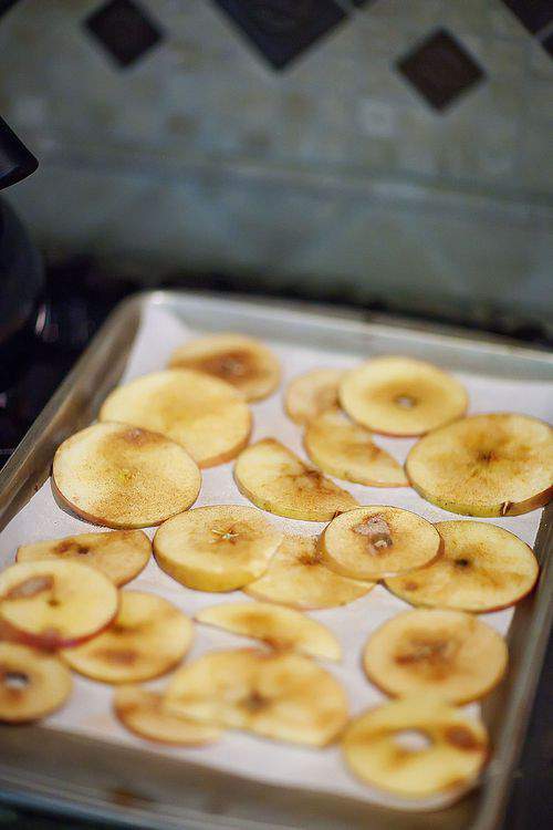 baked apple slices