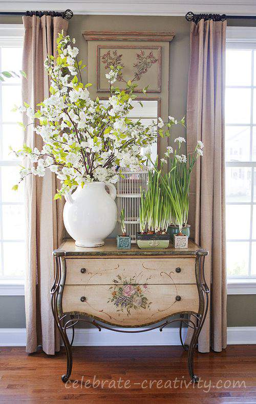 Paperwhites on cabinet