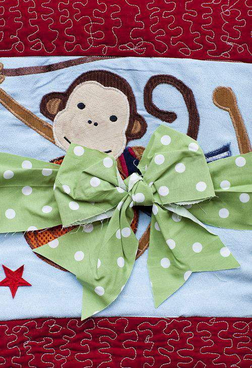 baby bumper quilt bow