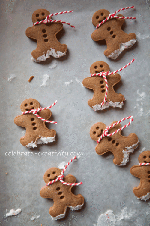 Gingerbread-cupcakes-scarves