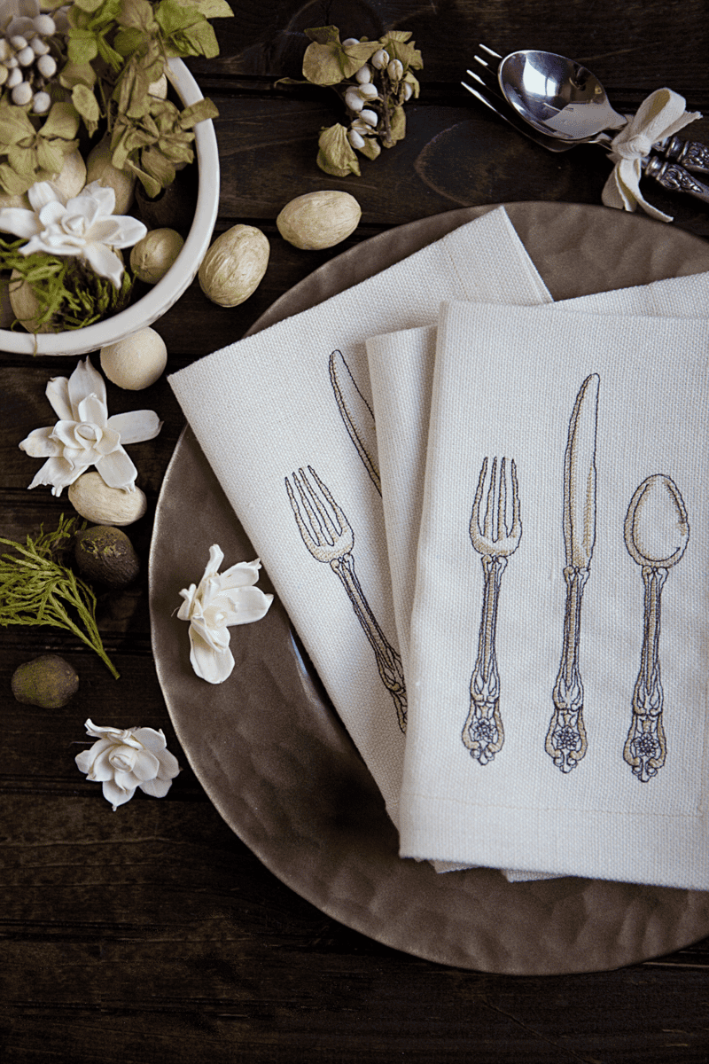 Open flatware embroidery