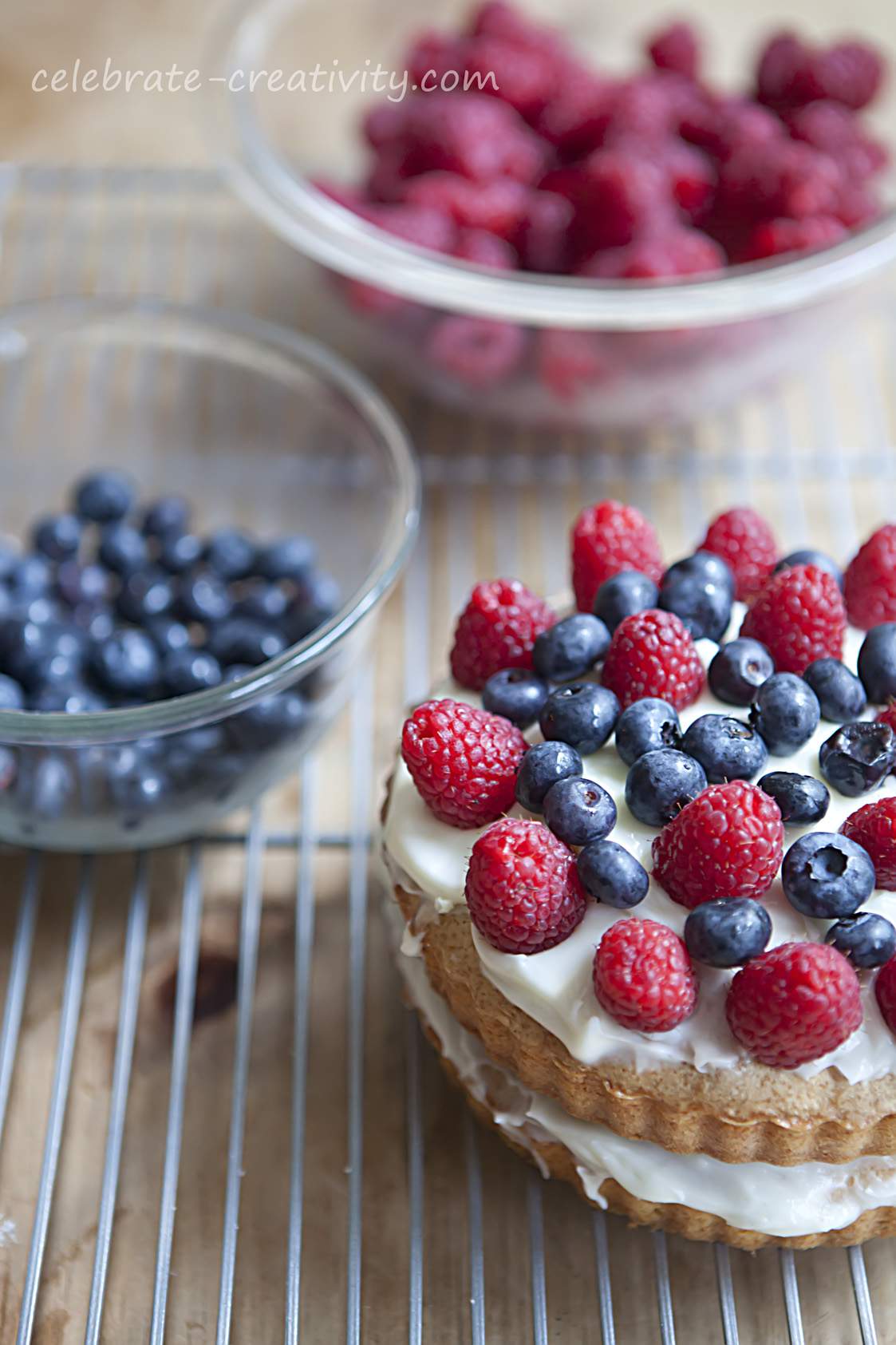 Fresh Berry Pound Cake - Celebrate Creativity