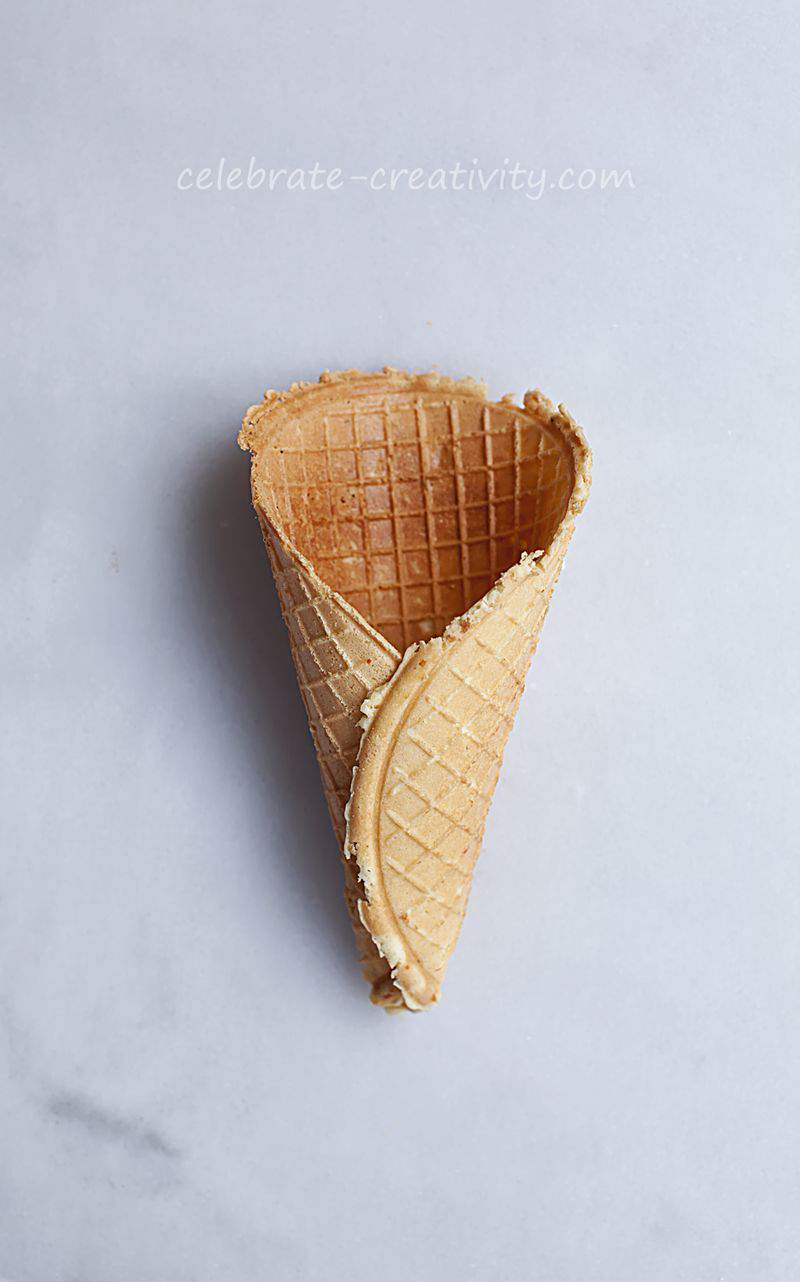 Waffle cones single