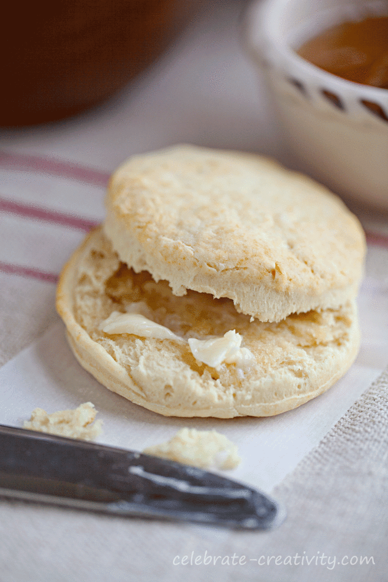 Homemade-buttermilk-biscuits5