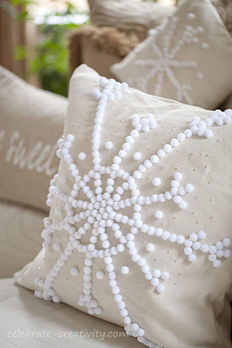 Pillow snowflake sofa