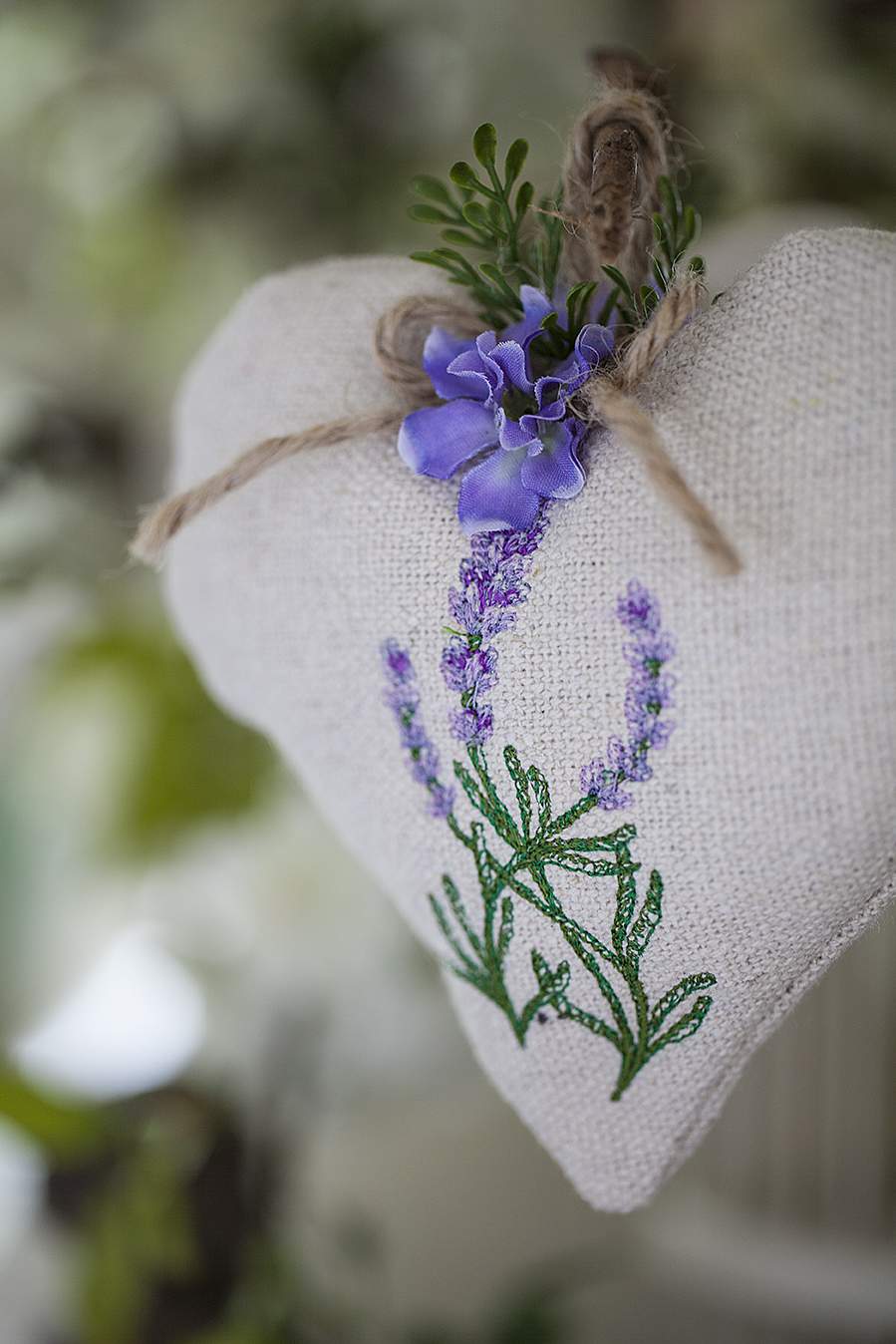 diy hand embroidered lavender bags