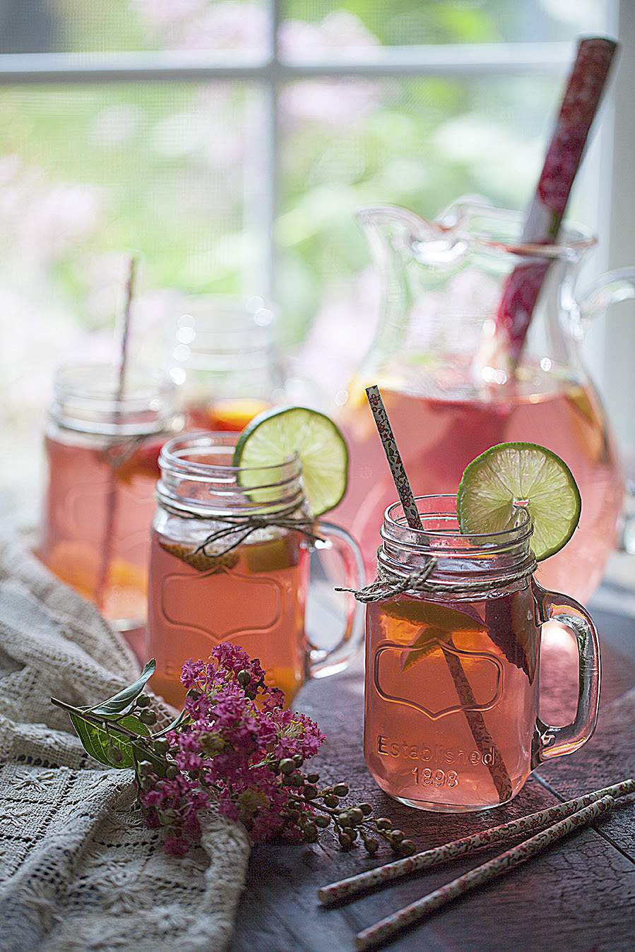 sparkling fruit drink