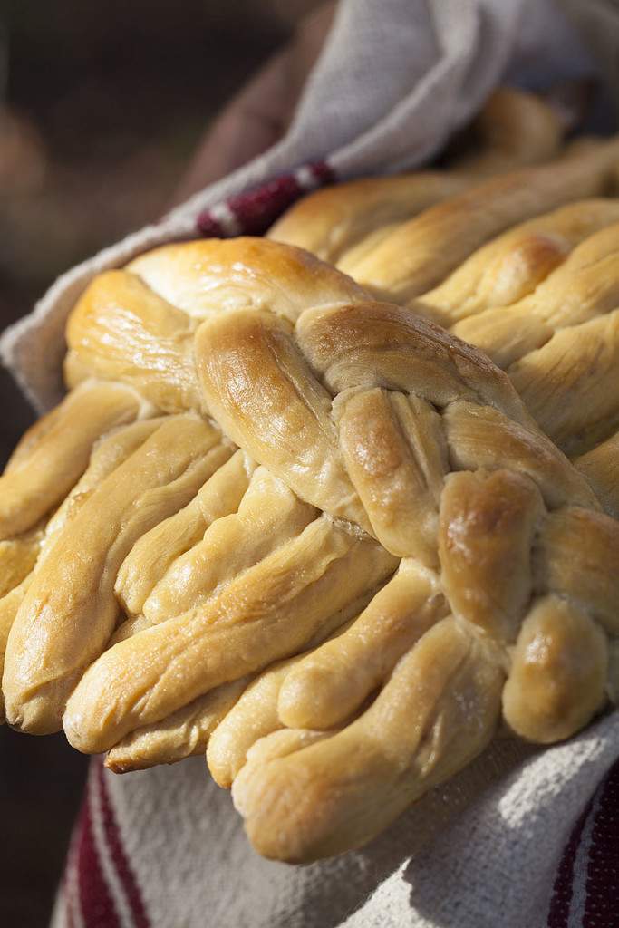 wheat bread braid