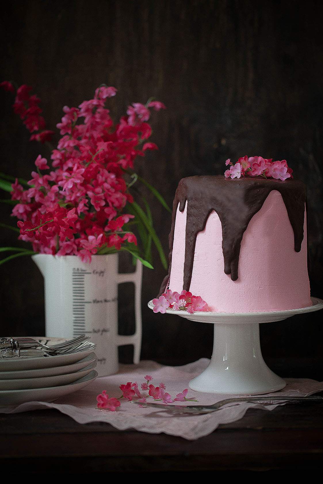 mother's day pink cake