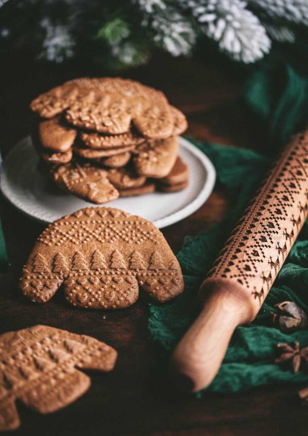 Molded Gingerbread Cookies